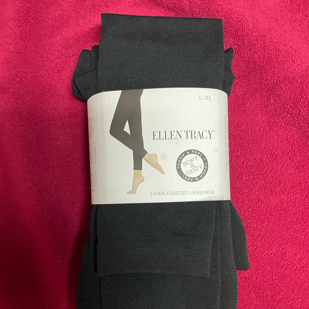 NEW- Ellen Tracy black leggings